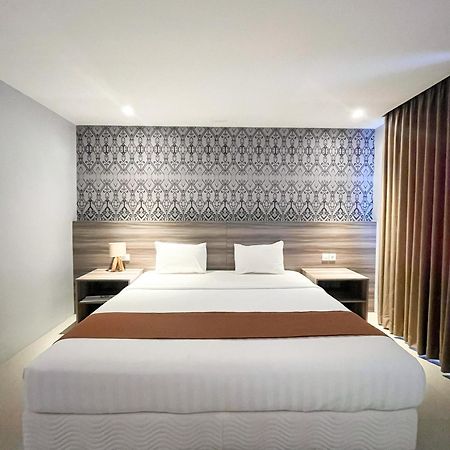 Sm Tower Hotel And Convention Berau Tanjung Redep エクステリア 写真