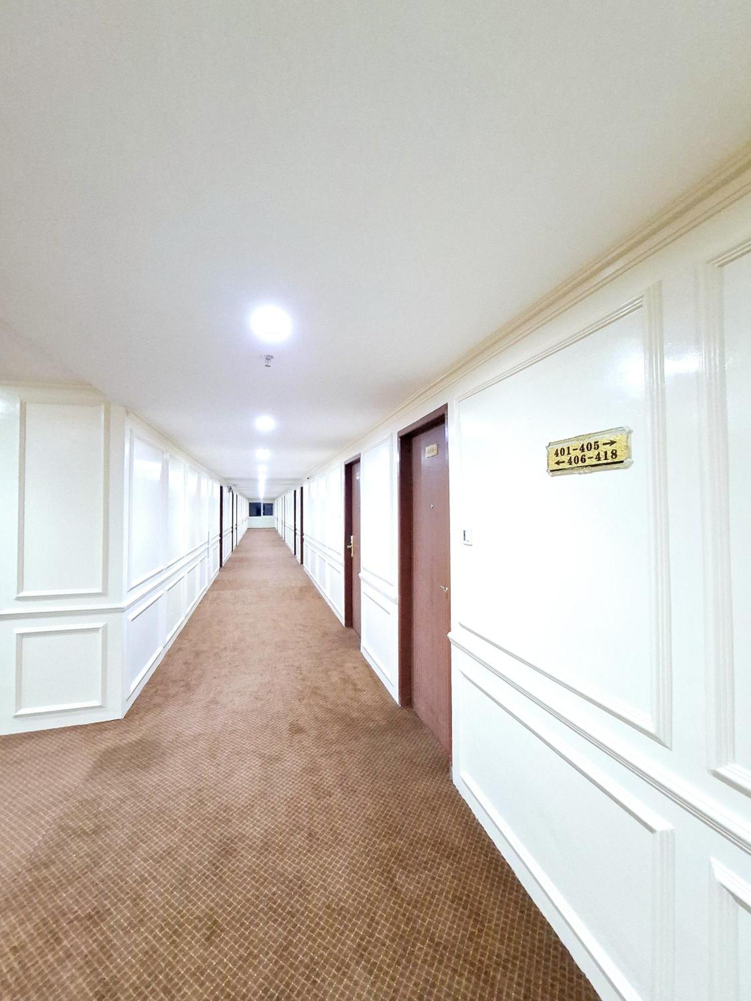 Sm Tower Hotel And Convention Berau Tanjung Redep エクステリア 写真