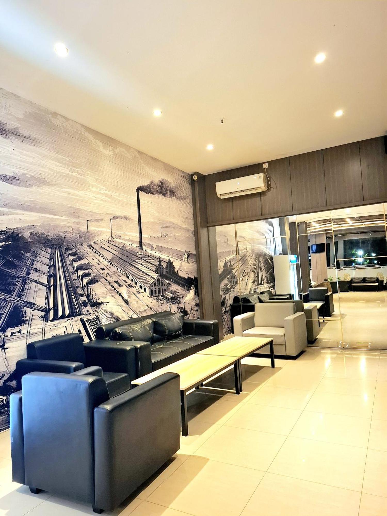 Sm Tower Hotel And Convention Berau Tanjung Redep エクステリア 写真