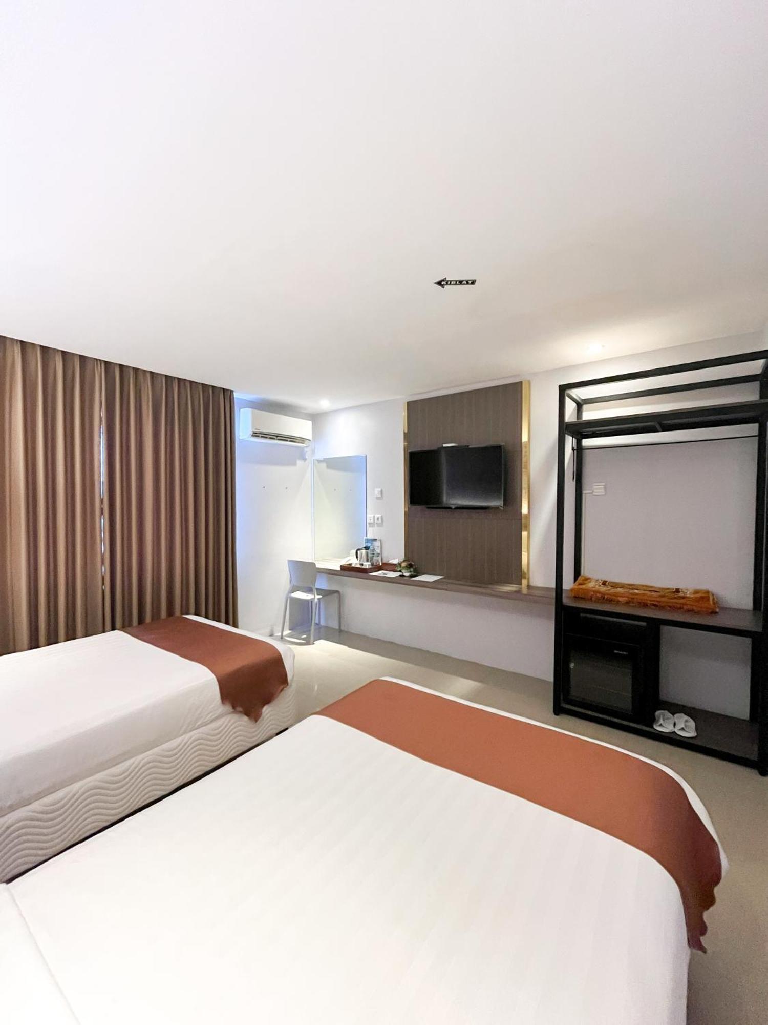 Sm Tower Hotel And Convention Berau Tanjung Redep エクステリア 写真