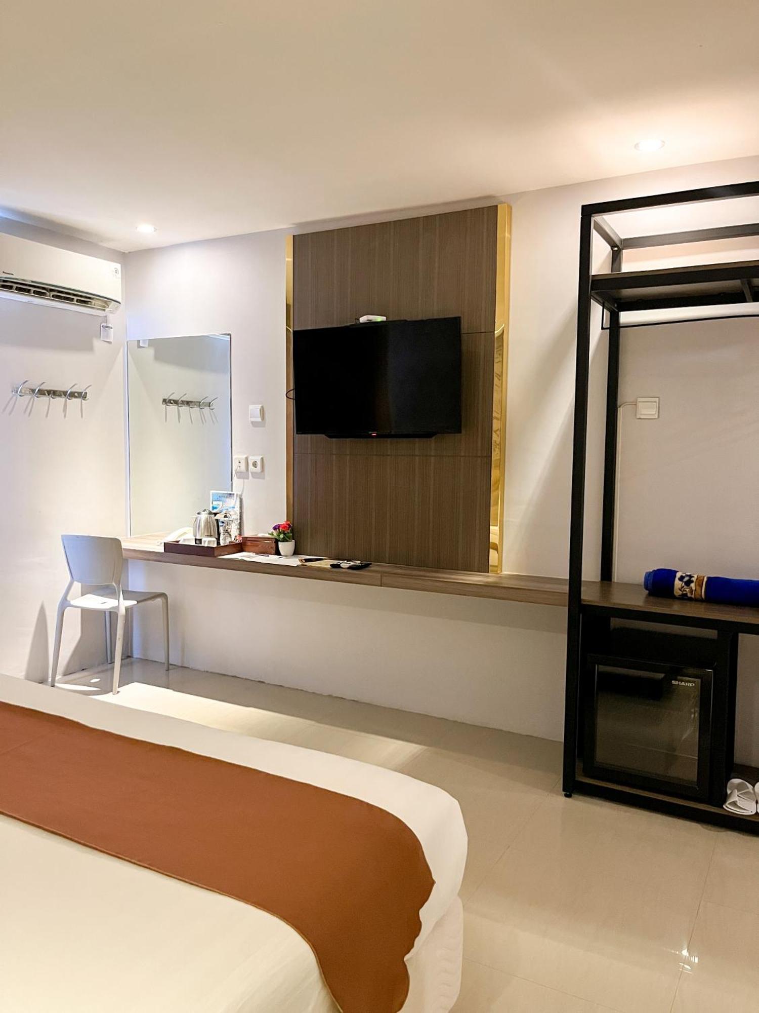 Sm Tower Hotel And Convention Berau Tanjung Redep エクステリア 写真